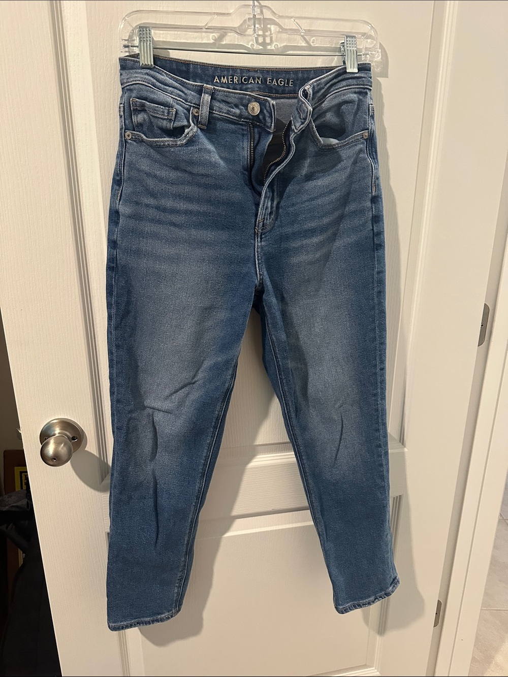 American Eagle Highest Rise Mom Jean *Short